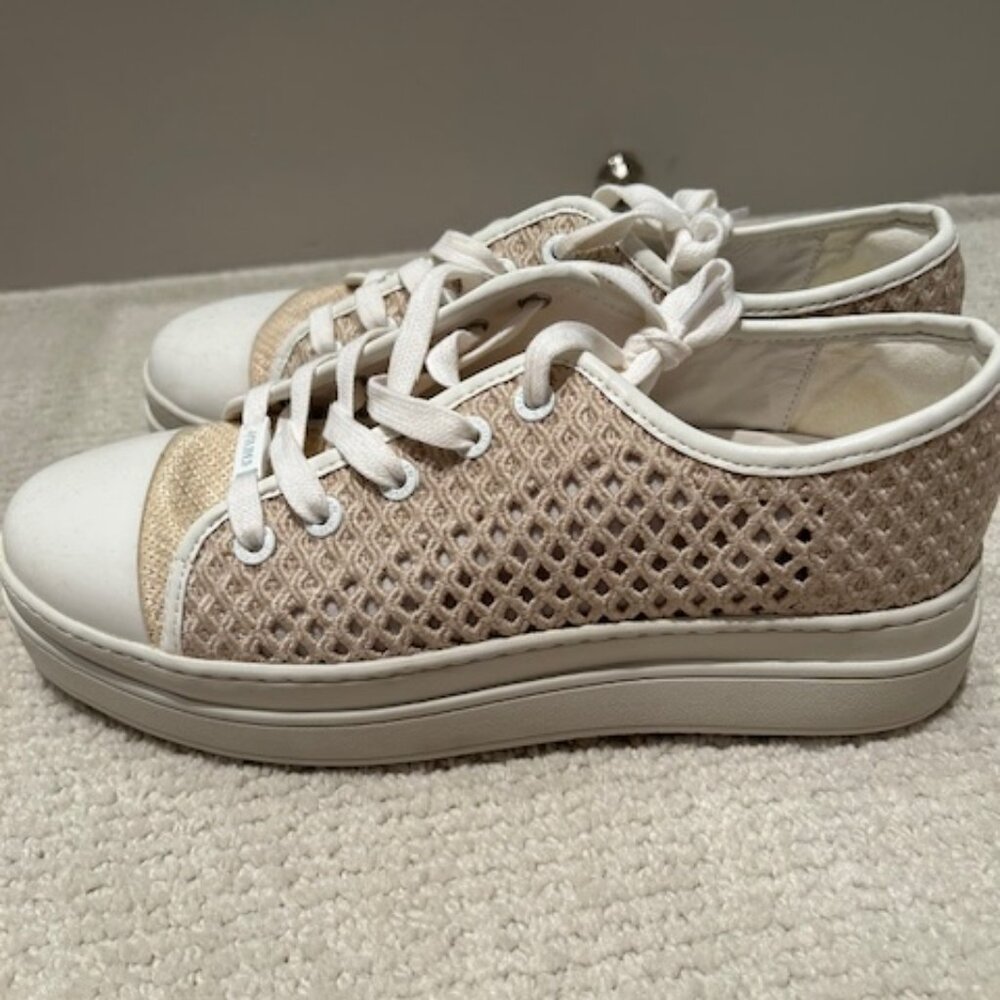 J/Slides Sneakers - Picture 3 of 9